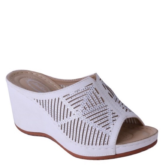 Italina White Rhinestone Embellished Cut Out Platform Wedge Heeled Sandal 10 - Picture 1 of 6